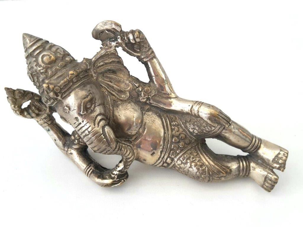 Ganesha, ruhend