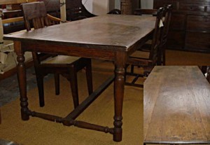 Antiker Tisch 